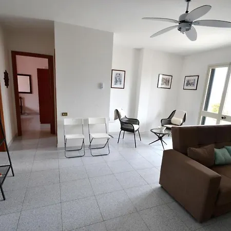 Apartment Casa Ll17 A 250m