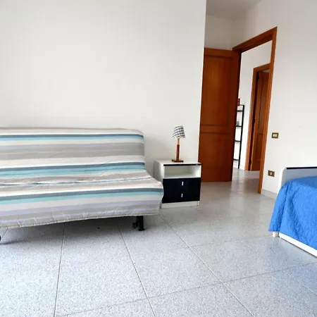 Apartment Casa Ll17 A 250m *
