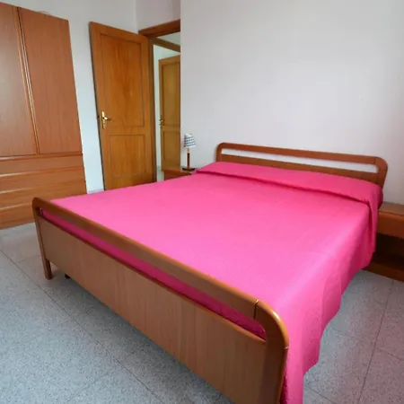 Apartment Casa Ll17 A 250m *